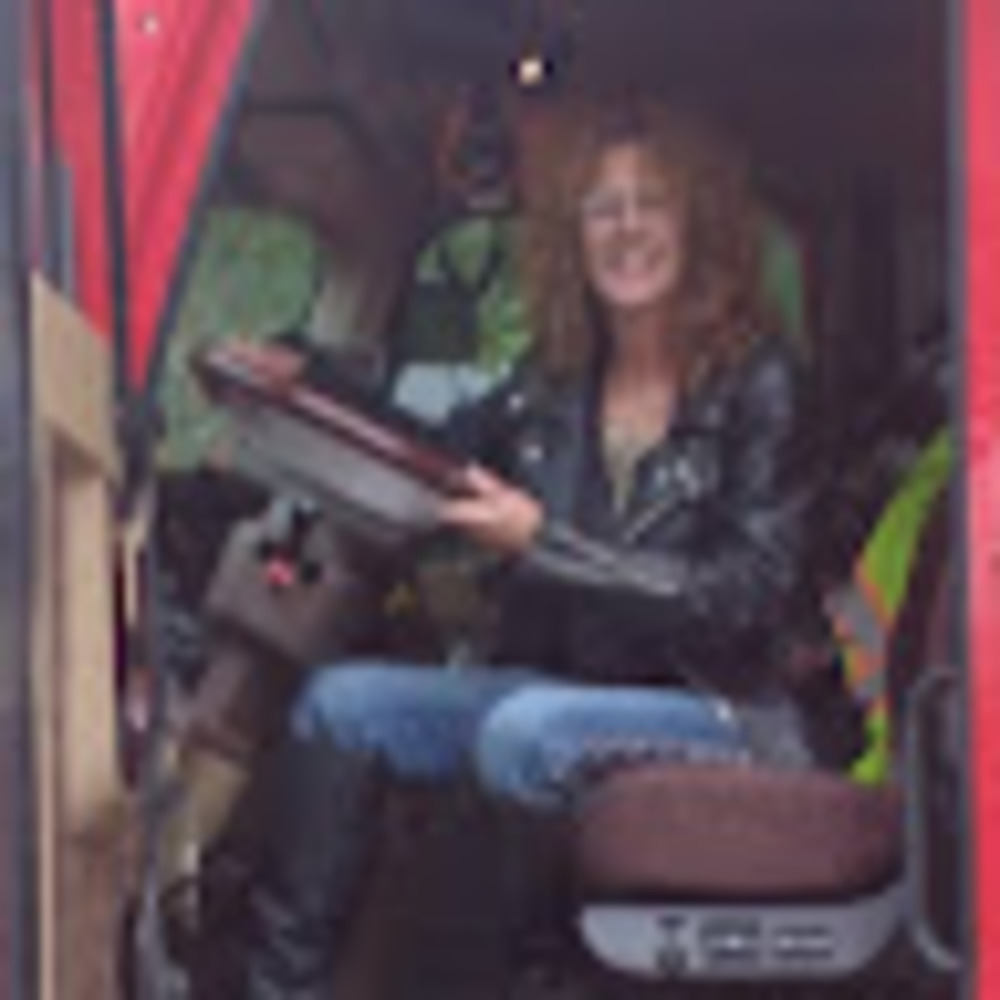 Meet your Posher, Sharon